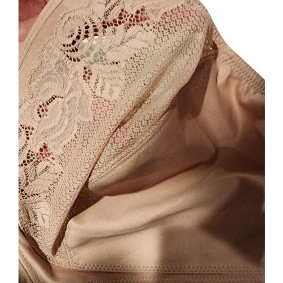 Glamorise Bra Wire Free Magic Lift - Picture 4 of 12